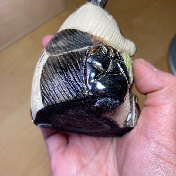 Artesania Rinconada Panda with Gold Trim Pottery Figurine - Picture 9 of 10